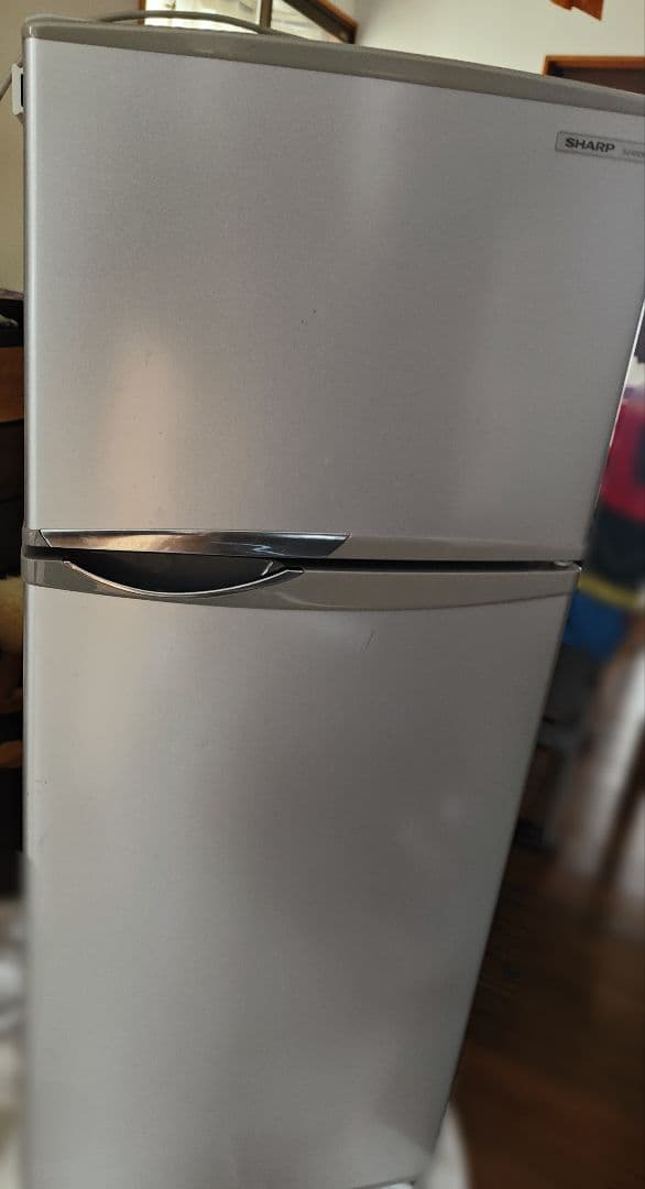 送料込み　値下げ中　冷蔵庫　sjh12w　シャープ
