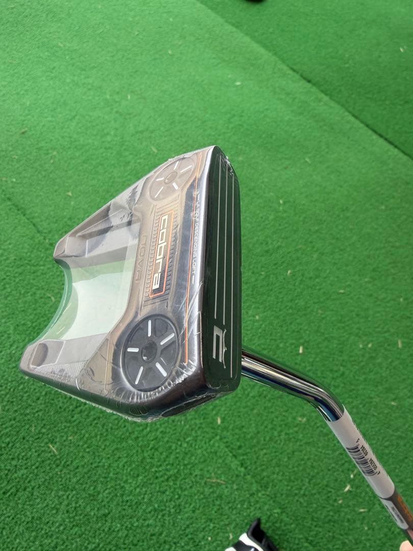 【新品未使用】COBRA Nova Vintage パター　右用