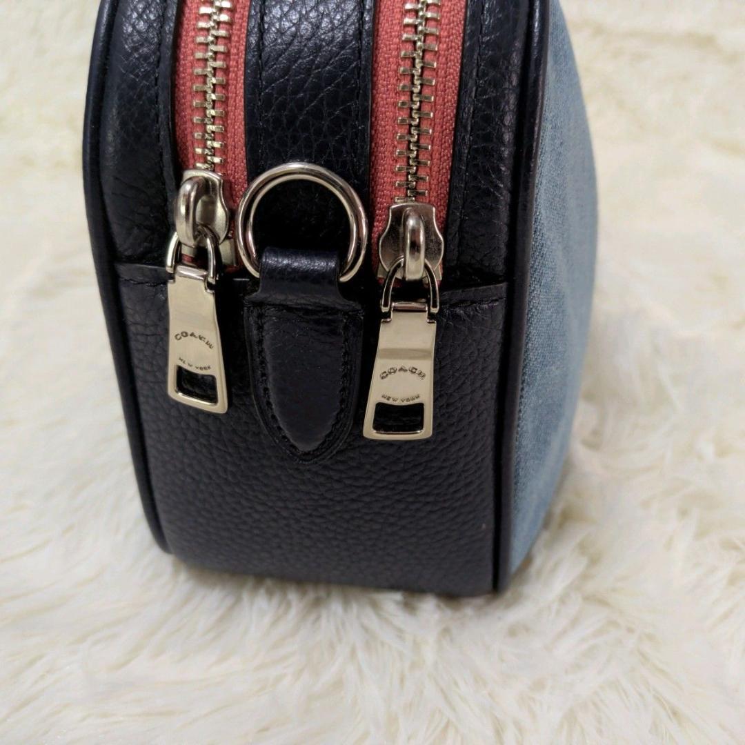 極美品　COACH 　デニム　ショルダーバッグ　カメラバッグ ネイビー レザー