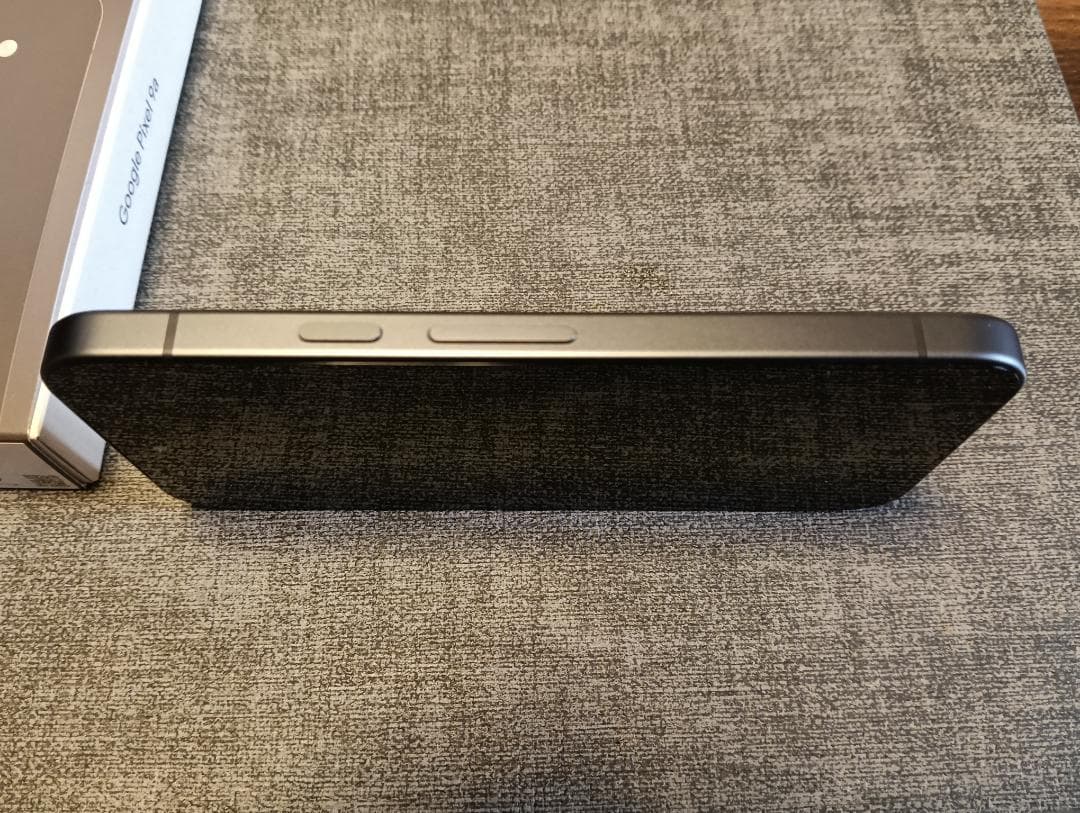 【美品】Google Pixel 9a 128GB Obsidian 黒