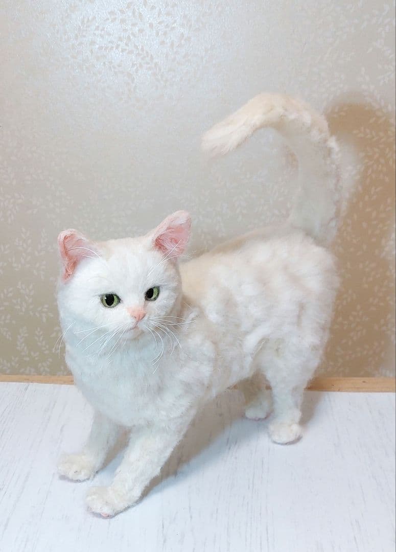 羊毛フェルト　猫