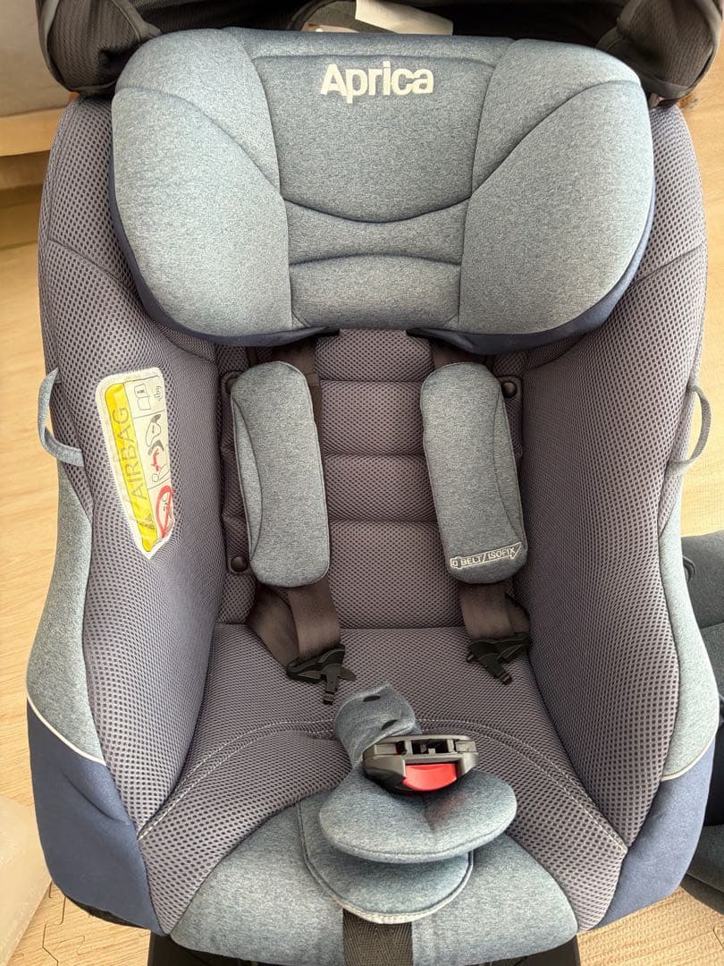 アップリカ　アプリカ　クルリラ　AD チャイルドシート