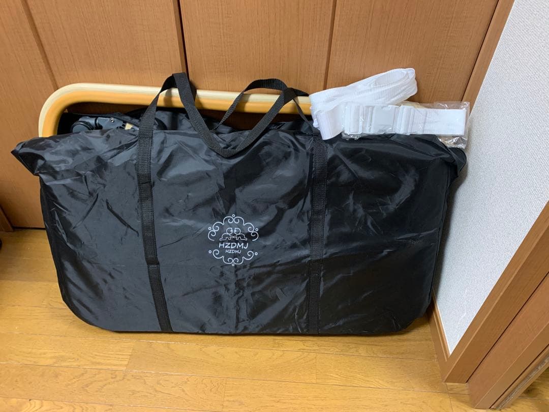 ベビーベッド　HZDMJ 送料込み　折りたたみベビーベッド