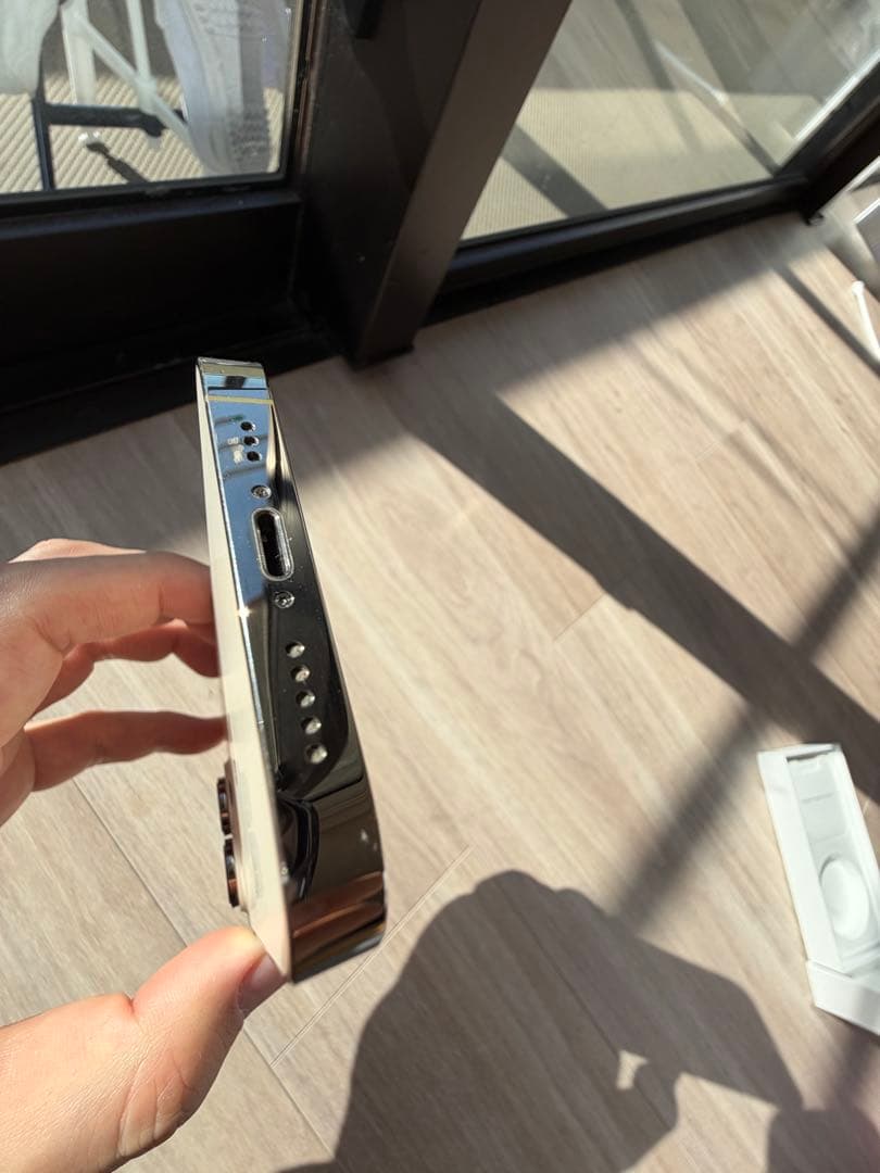 iPhone14 Pro128GB バッテリー85% ゴールド　アメリカ版美品