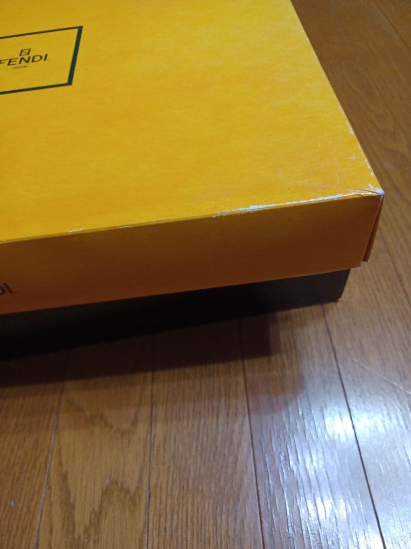新品未使用　フェンディ　FENDI　綿毛布
