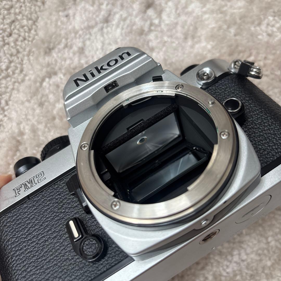 Nikon New FM2 一眼レフカメラ シルバー/ブラック