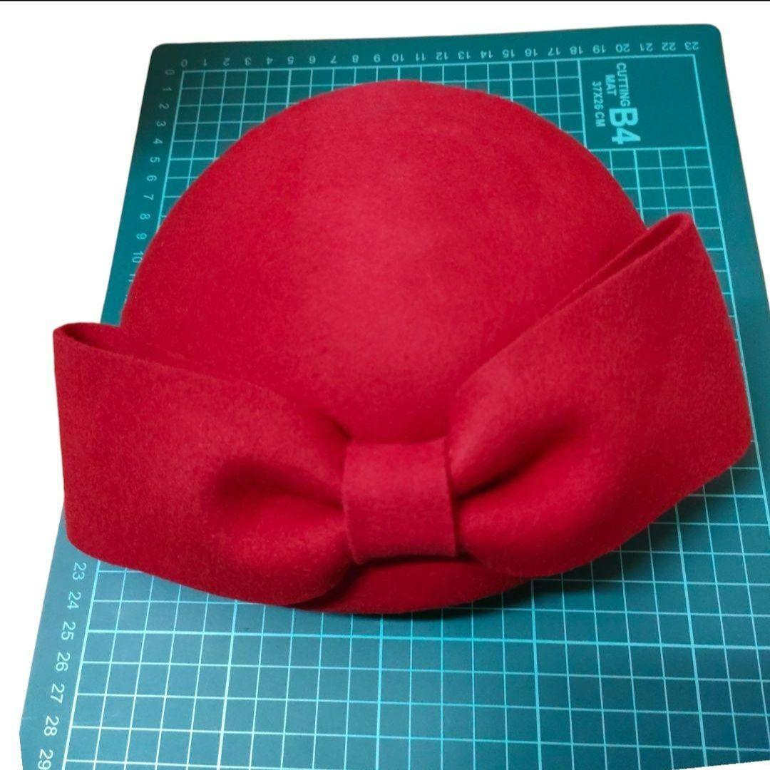 2点セット大リボン冬帽子ヴィンテージ調ピルボックス帽日常ヘッドピースフェルト赤黒