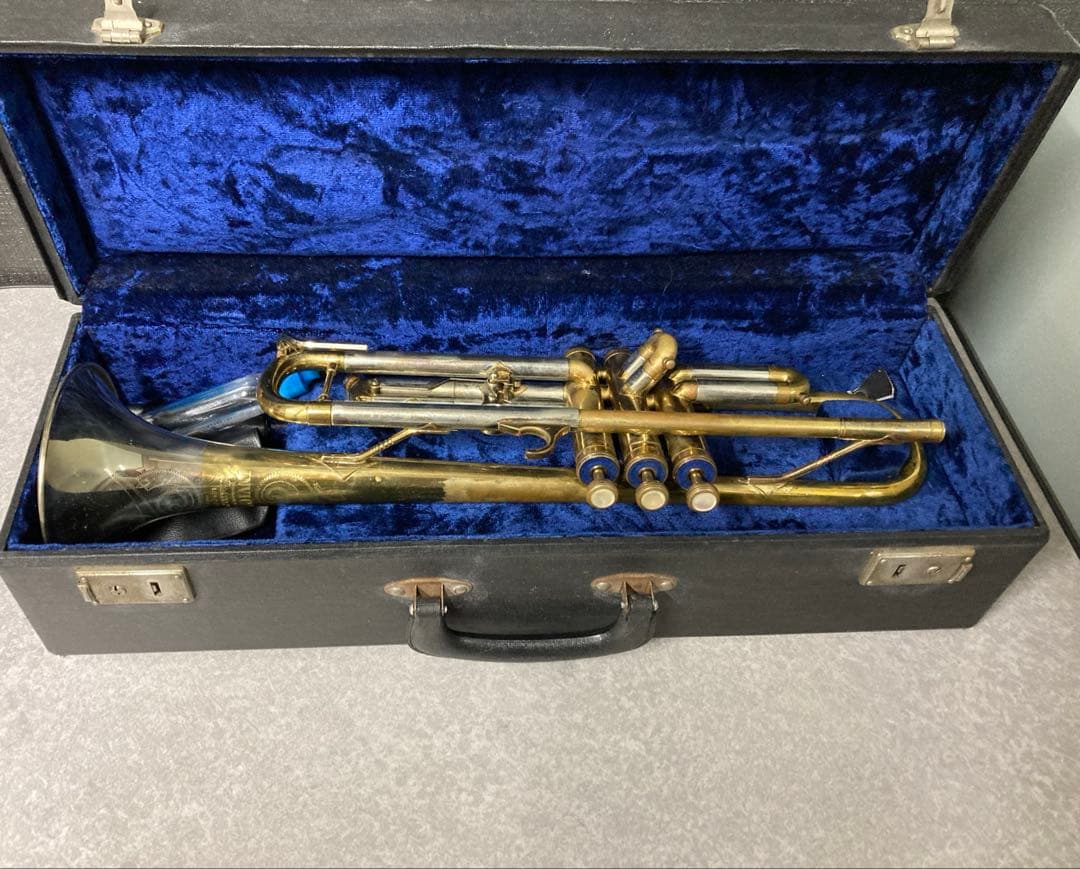 INVICTA セルマー トランペット