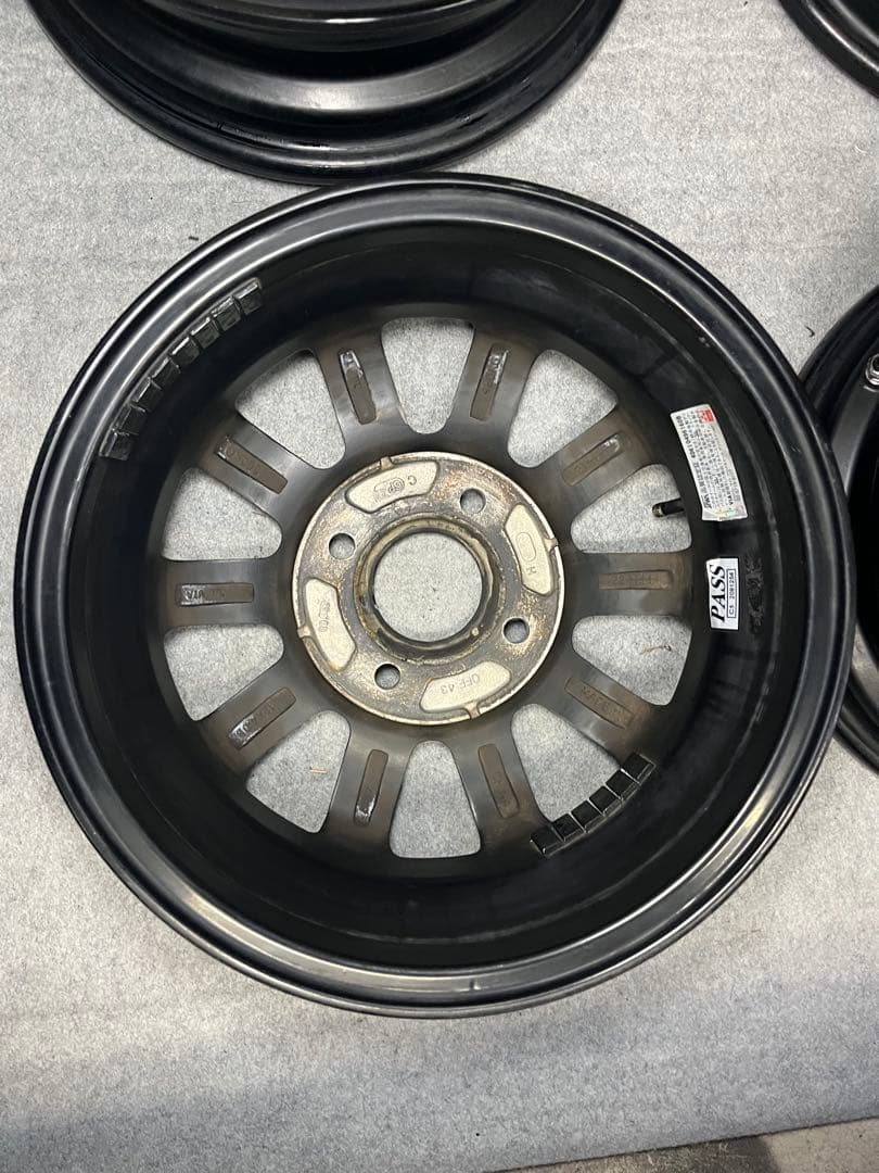 ドゥオール　フェニーチェ　RX1 12inch 4本 軽バン用。