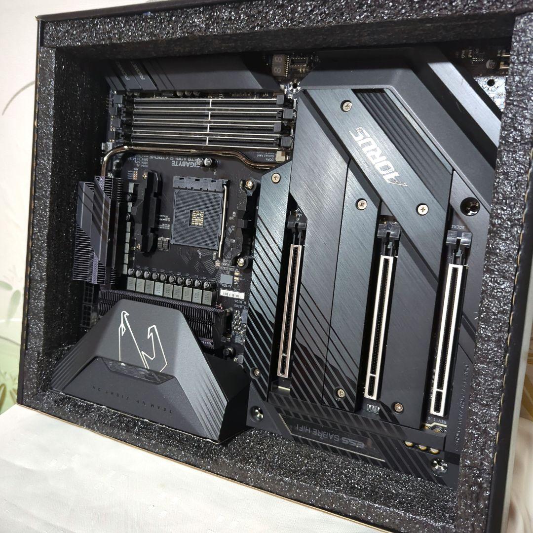 AORUS X570 AORUS XTREME マザーボード