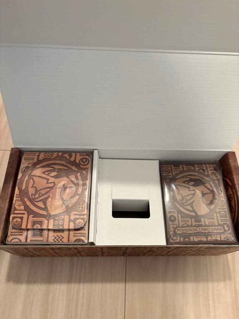 ミステリーボックス（プロモルギアV、ケース&シールド【ルギア壁画風】、ボックス）