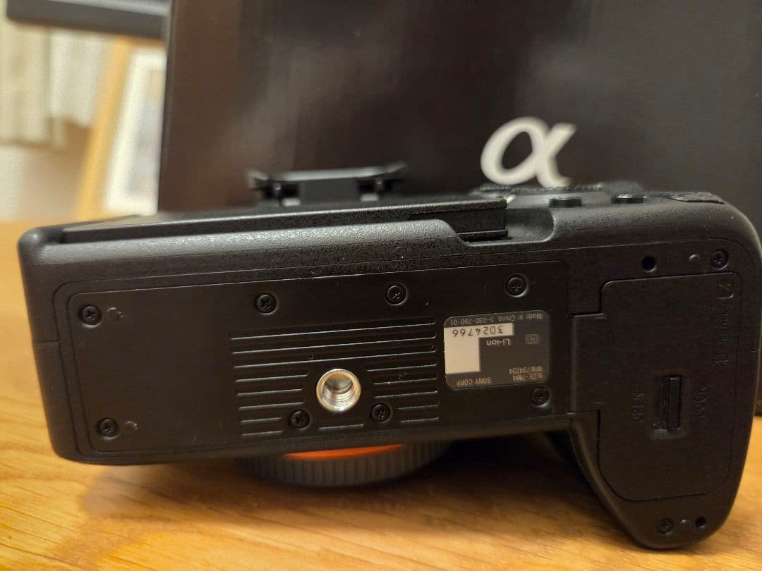【 美品】SONY ソニー a7IV ILCE-7M4 ボディ