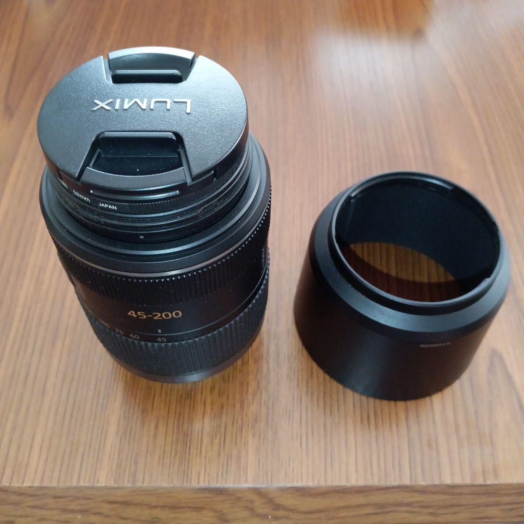 LUMIX 45-200mm レンズ MEGA O.I.S.
