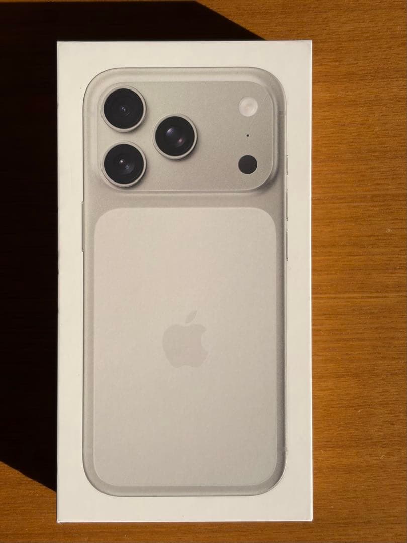 未使用未開封★香港版 iPhone 17 Pro 512GB シルバー