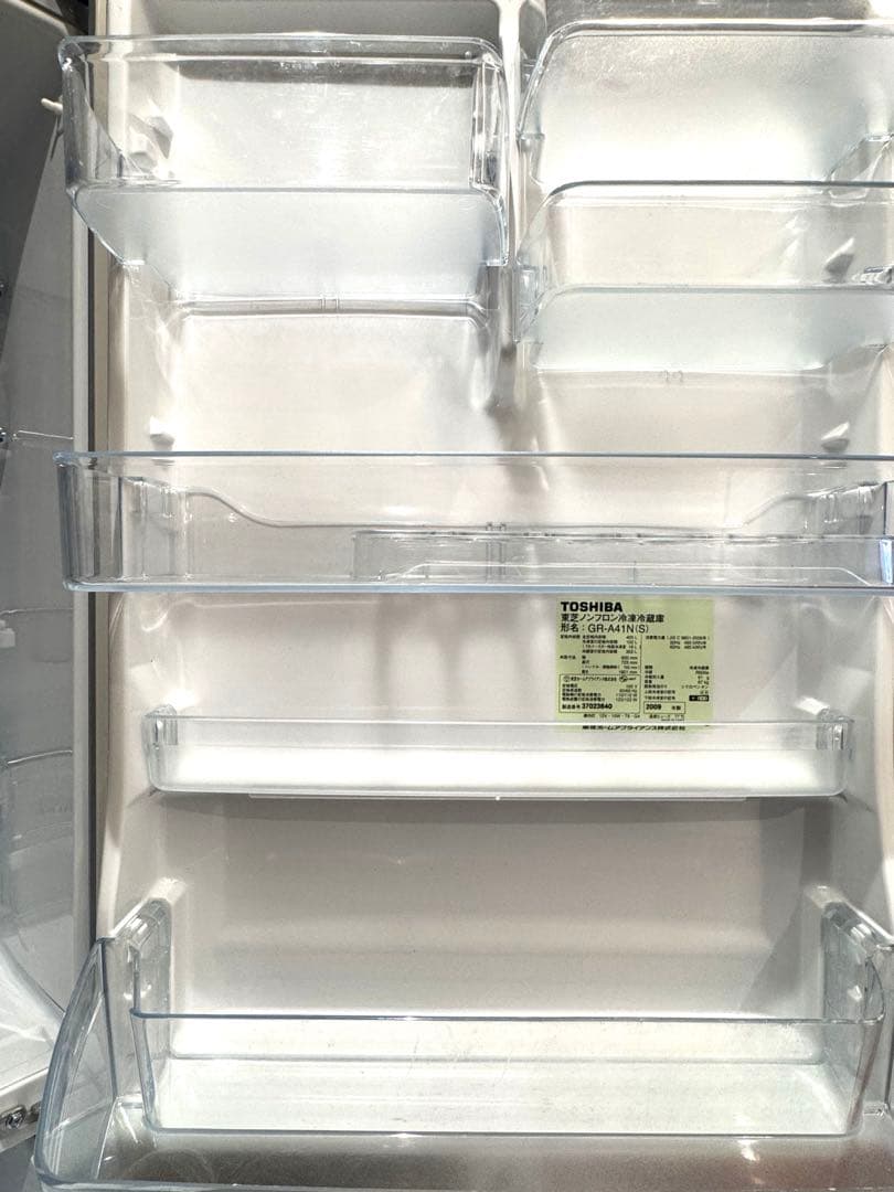 東芝　TOSHIBA 置けちゃうスリム　冷蔵庫　405L 送料無料　シルバー