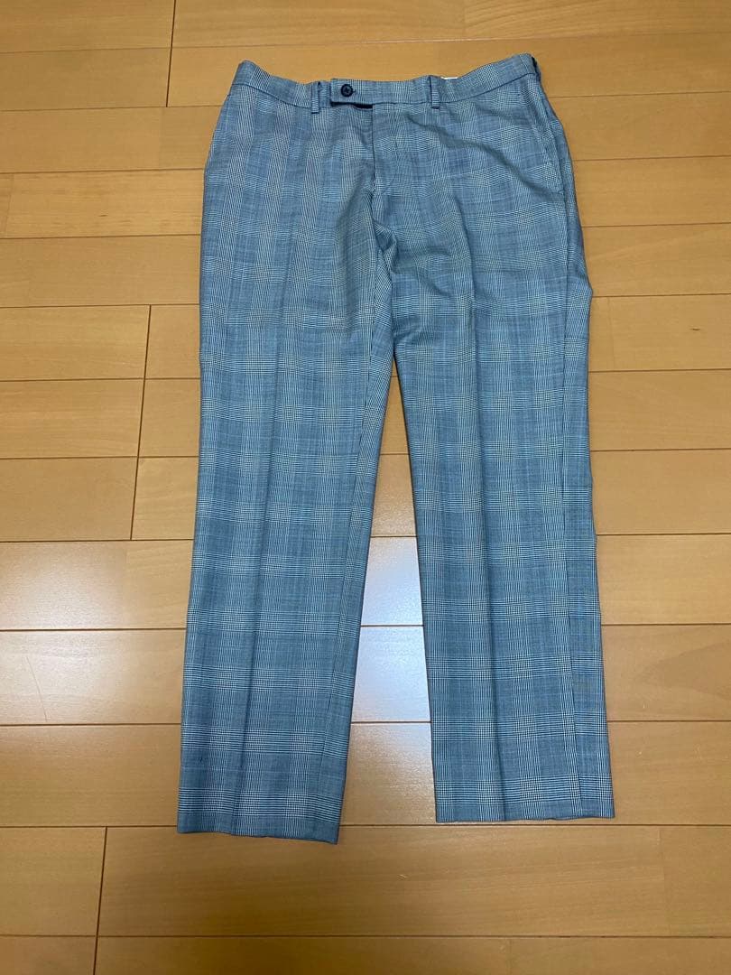 Aquascutum グレー チェック柄 スーツ　AB5