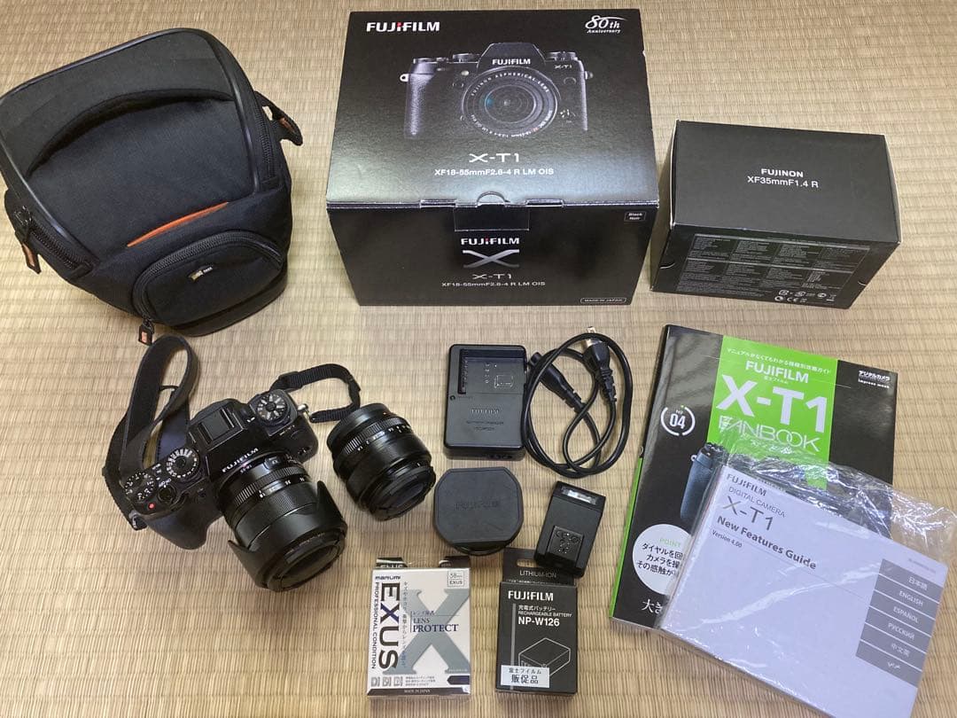 FUJIFILM ミラーレス一眼 X-T1 交換レンズ付き(35mm F1.4)
