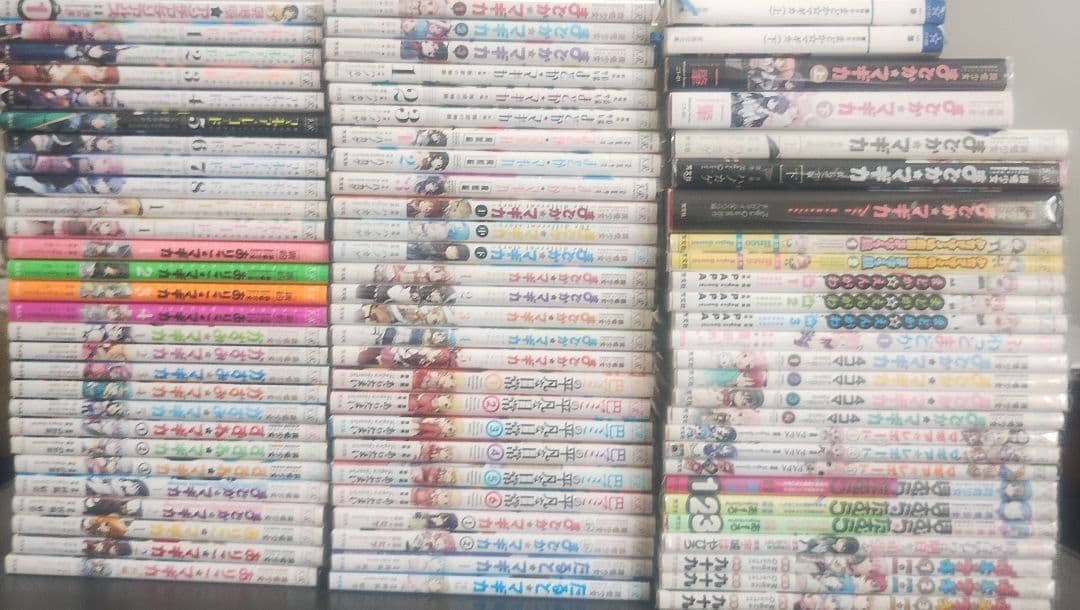 魔法少女まどかマギカ　まどマギ　関連コミック、ノベル　82冊まとめ売り