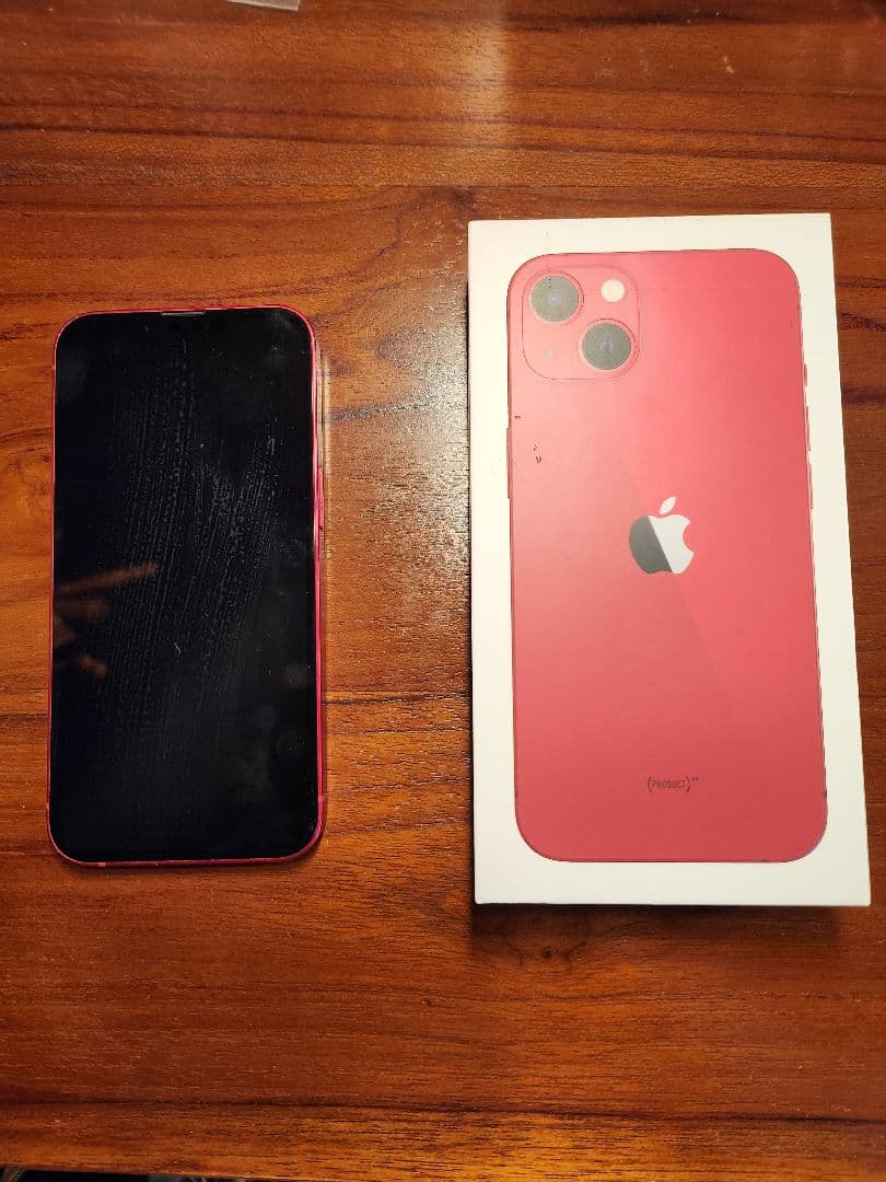 iPhone 13 (PRODUCT(RED)) 本体 充電容量78%