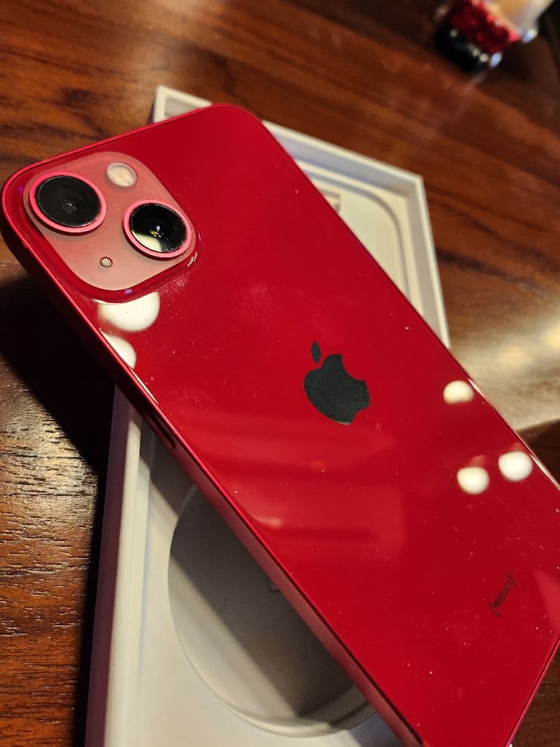 iPhone 13 (PRODUCT(RED)) 本体 充電容量78%