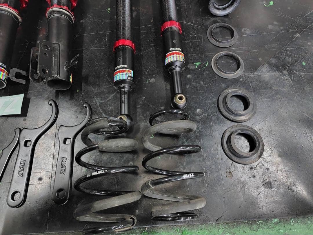 BLITZ　ブリッツ　車高調　DJ デミオ MAZDA2