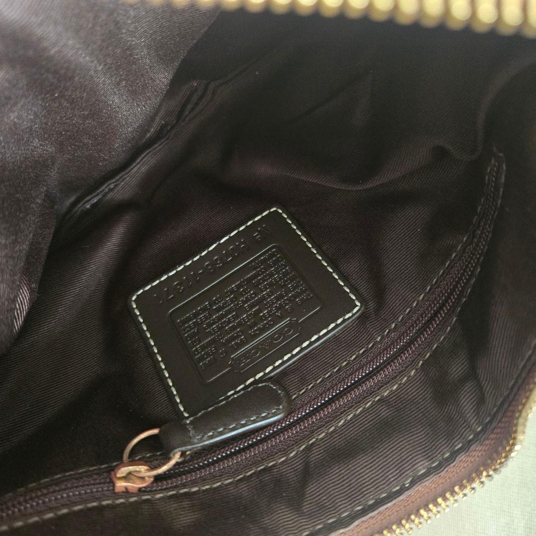 COACHワンショルダーバッグ COACHシグネチャー　三日月型ショルダー