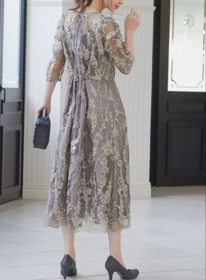 haremode 刺繍レース　バックリボン　ドレス シルバー　M