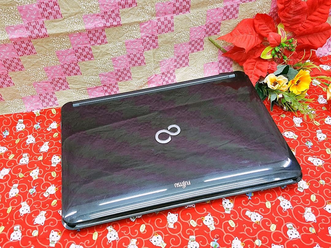 超格安❄最新Win10搭載❄カメラ❄テレワーク可能❄画像編集❄動画編集❄オフィス