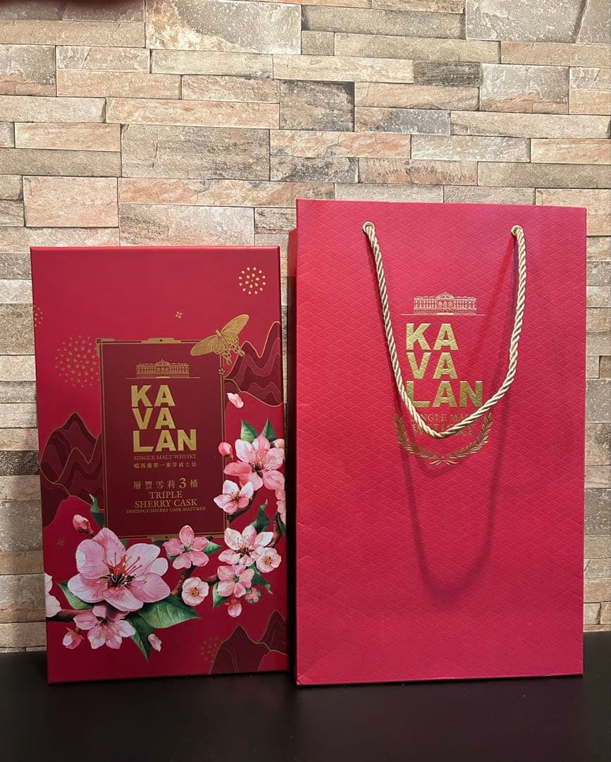 KAVALAN 2025年限定版 シェリーカスク700mlギフトセット