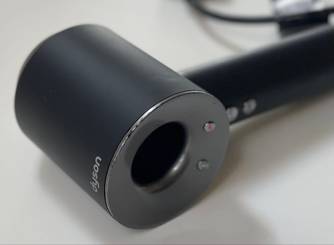 Dyson Supersonic ヘアドライヤー ブラック 完動品