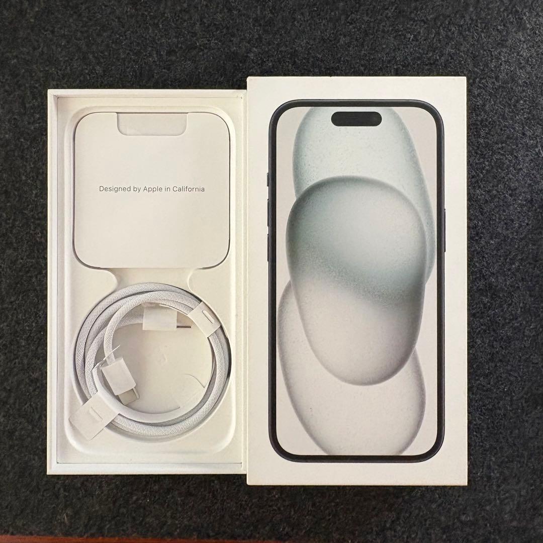 iPhone 15 128GB ブラック SIMフリー ケース フィルム付き