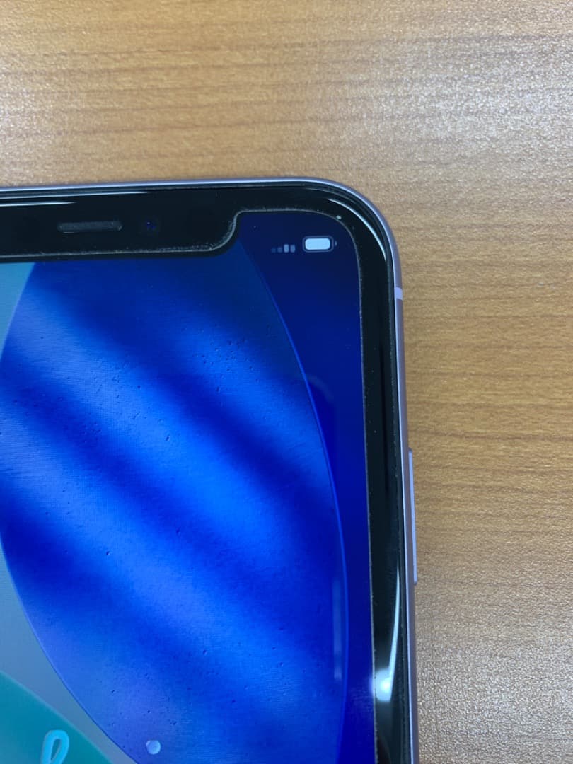 g*5様 動作確認済 箱付き iPhone 11 64GB ID SE8A