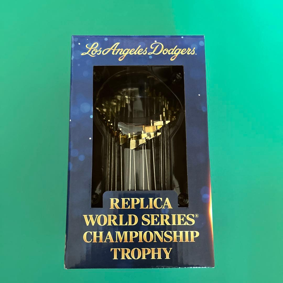 ロサンゼルス・ドジャース ワールドシリーズトロフィー レプリカ