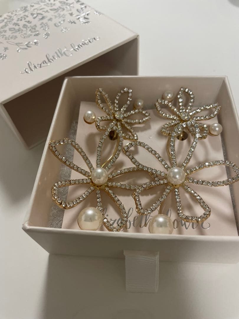 スーツ・フォーマル・ドレス Pavet PearlEarring (Elizabeth Bower)