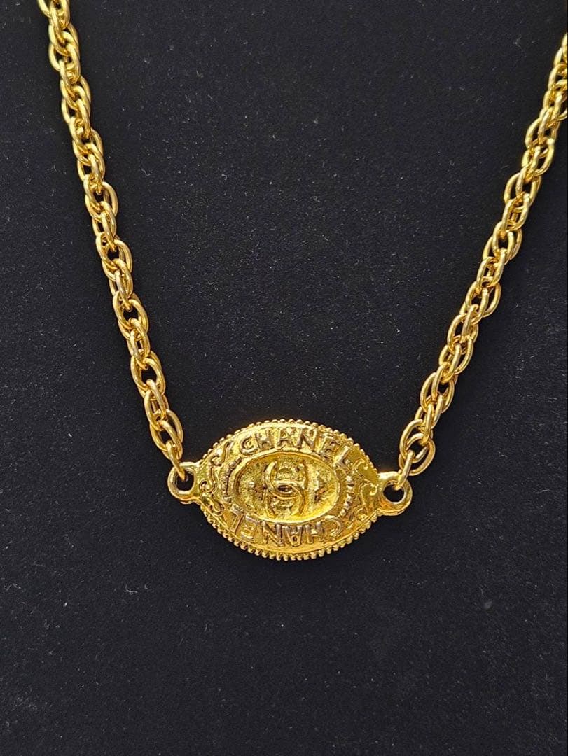 CHANEL　シャネル　刻印プレート有ココマーク　ロゴネックレスチェーンゴールド