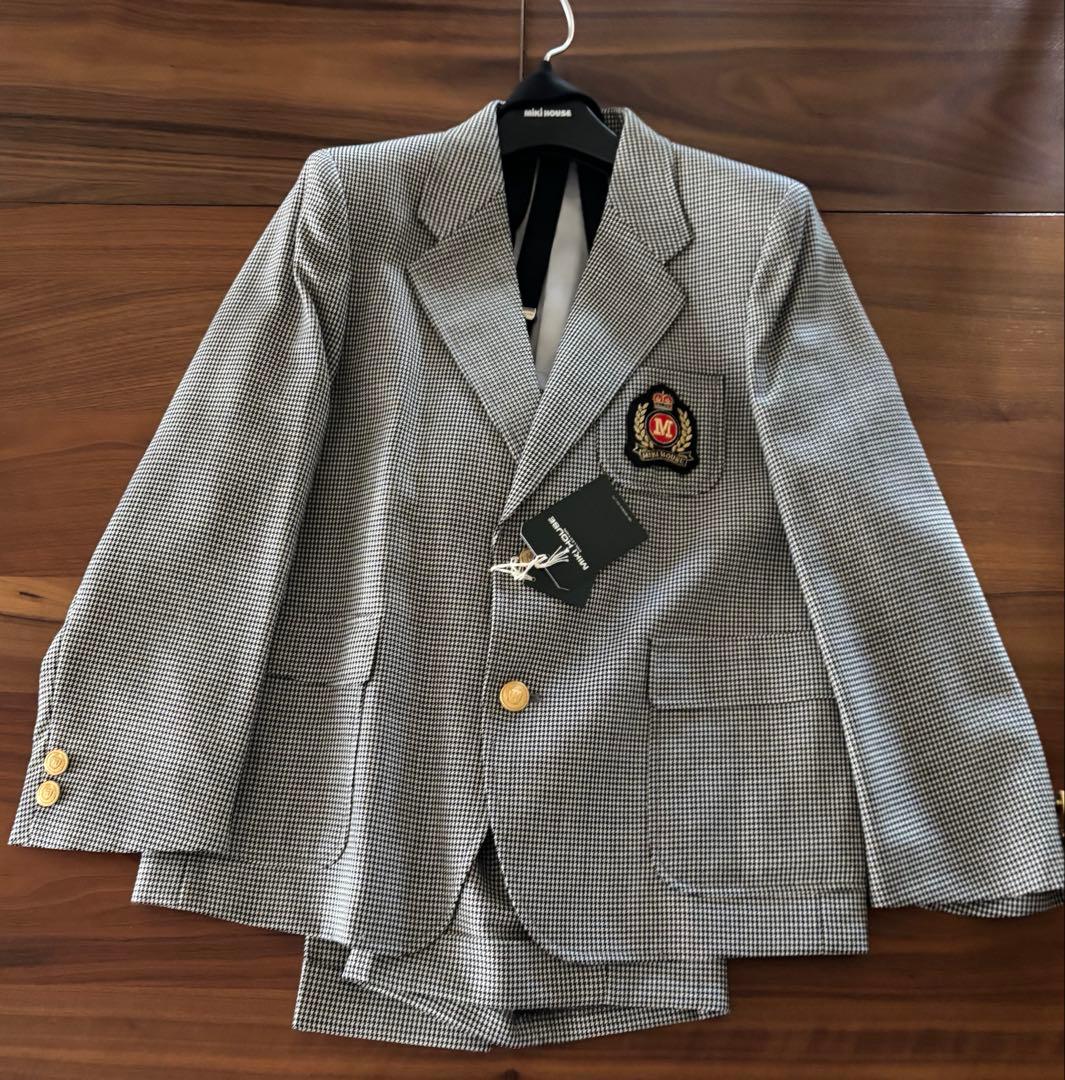 新品　ミキハウスコレクション　スーツ　130サイズ　ネクタイサービス