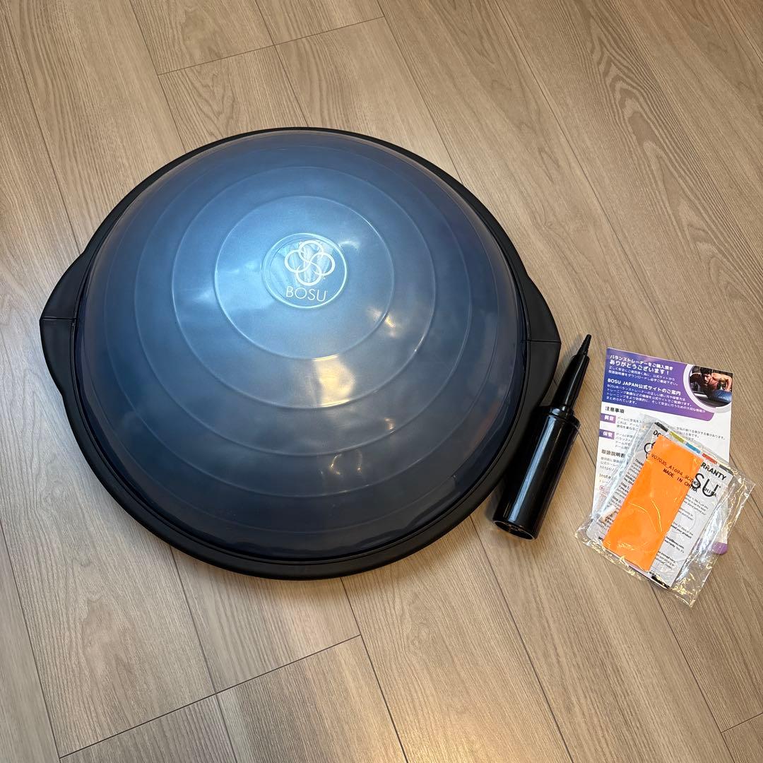 BOSU(ボス) バランストレーナー スポーツ　ブルーブラック　直径50cm