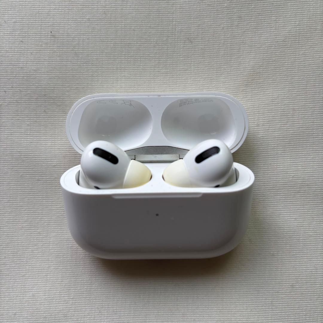 Apple AirPods Pro 第1世代 ワイヤレスヘッドフォン