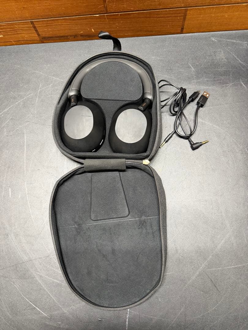 SONY WH-1000XM5 ワイヤレスノイズキャンセリングステレオヘッド