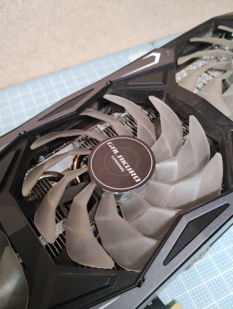 玄人志向 GALAKURO GeForce RTX 3080 10GB 本体