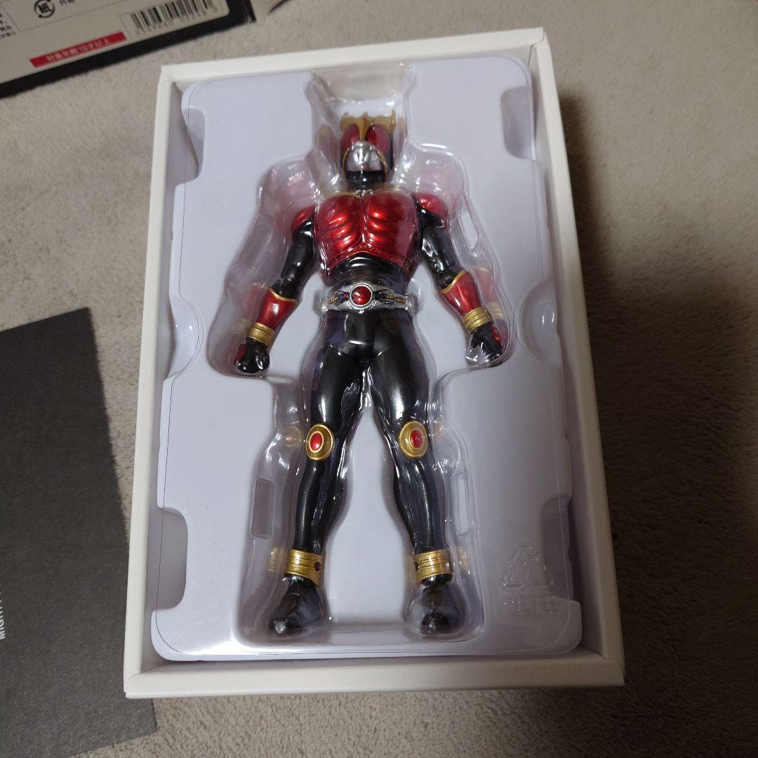 イ*ゴ様 真骨彫　仮面ライダークウガ　BEATCHASER 2000