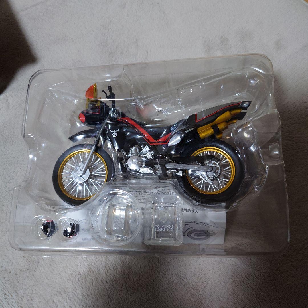 イ*ゴ様 真骨彫　仮面ライダークウガ　BEATCHASER 2000