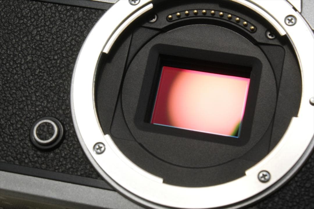 スマホ転送！Nikon Z fc　シャッター2471回　ニコン　ミラーレスカメラ