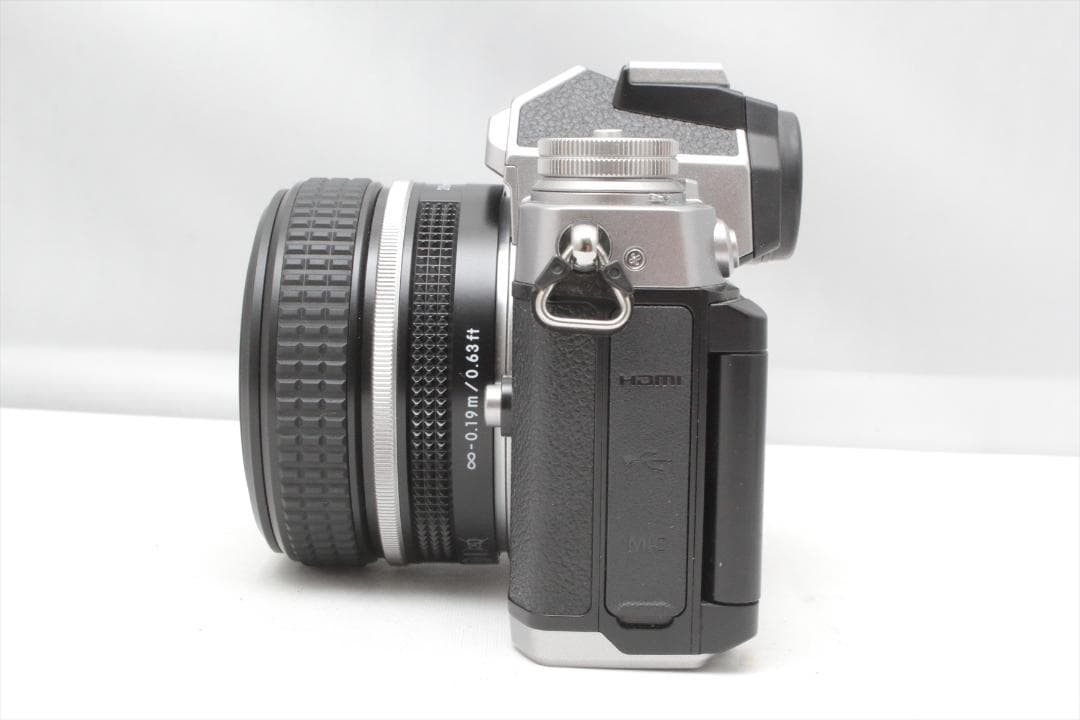 スマホ転送！Nikon Z fc　シャッター2471回　ニコン　ミラーレスカメラ