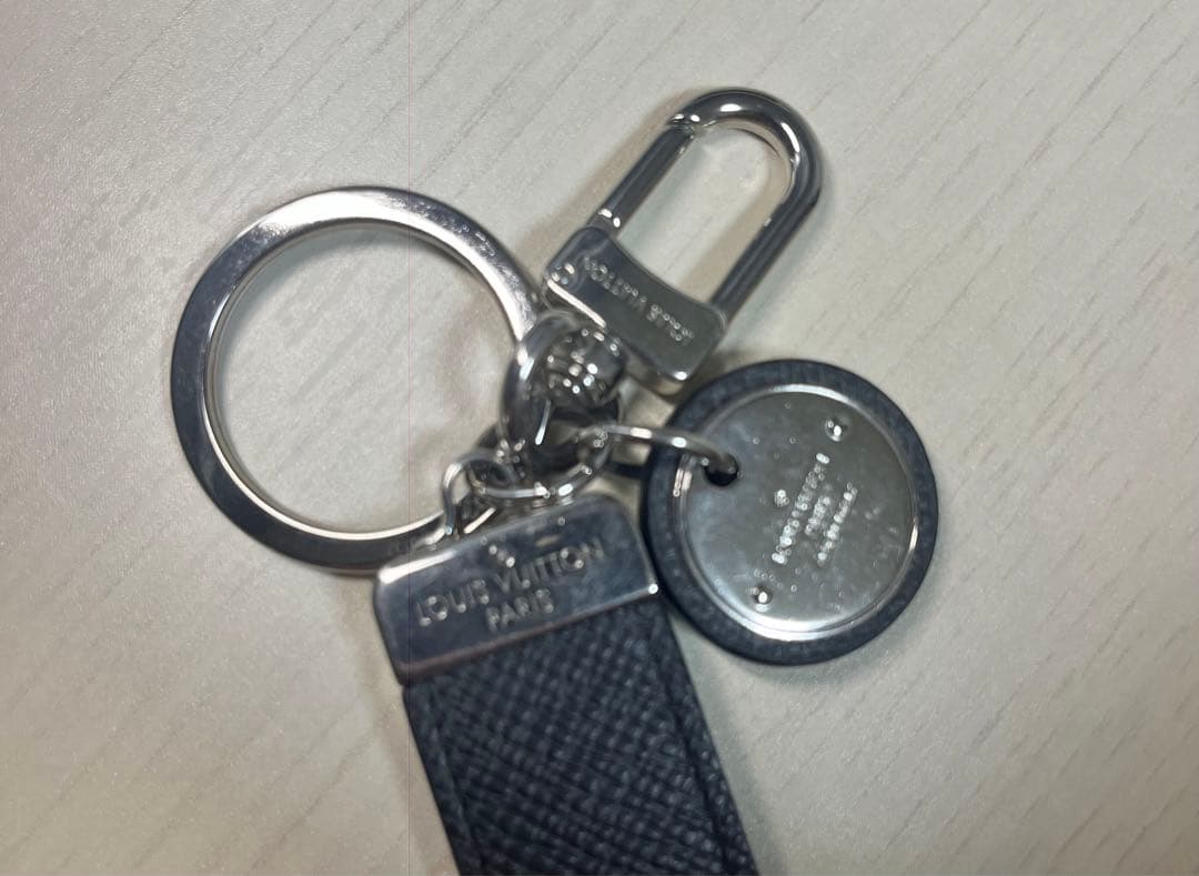 Louis Vuitton キーホルダー ブラックレザー