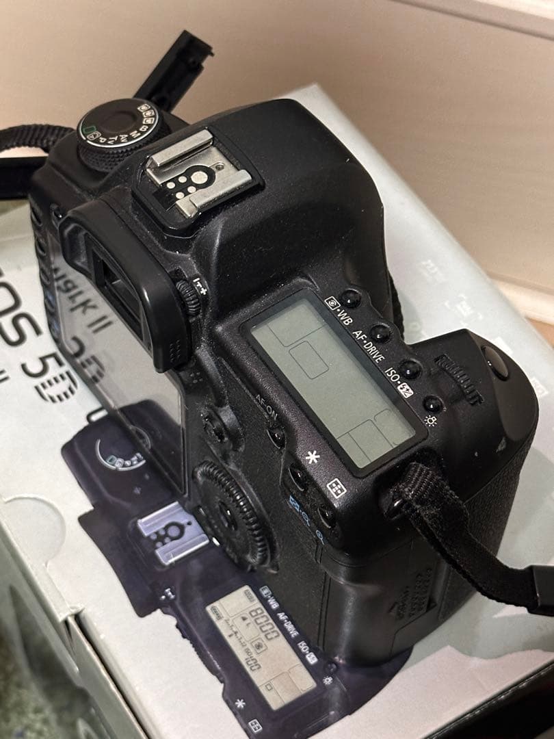 Canon EOS 5D Mark II【シャッター回数11,006回】