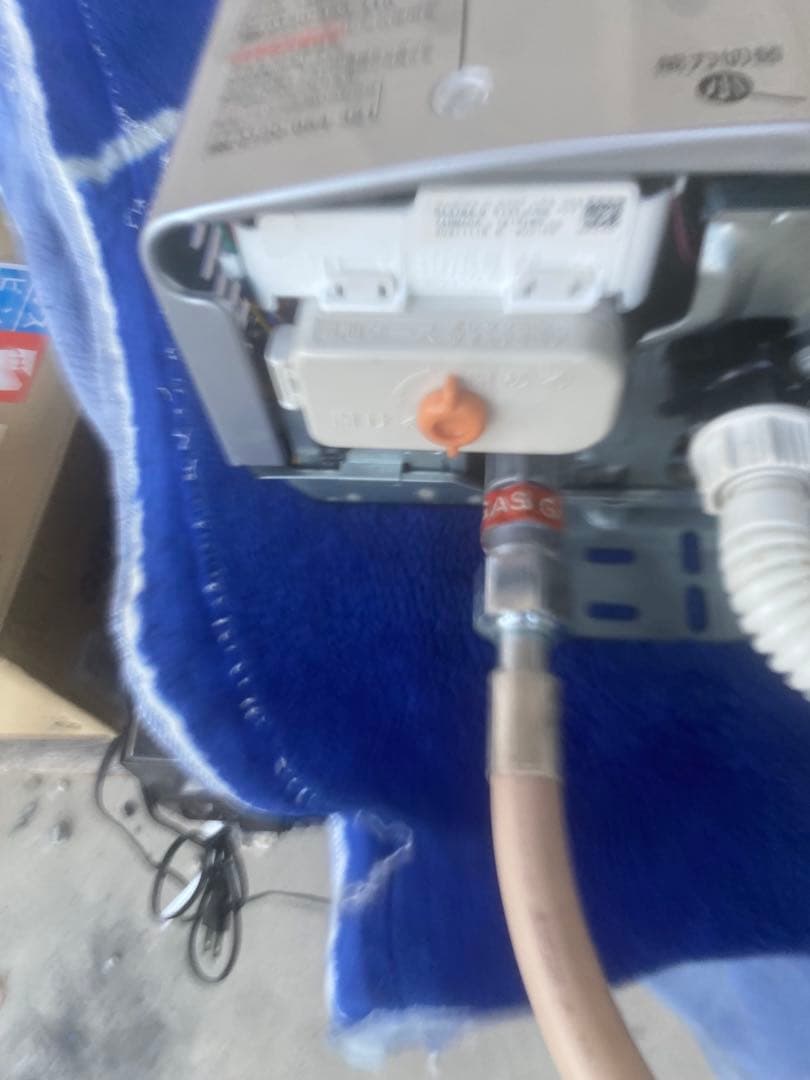 ガス給湯器 リンナイ RUS-V560 2021年製　LPガス