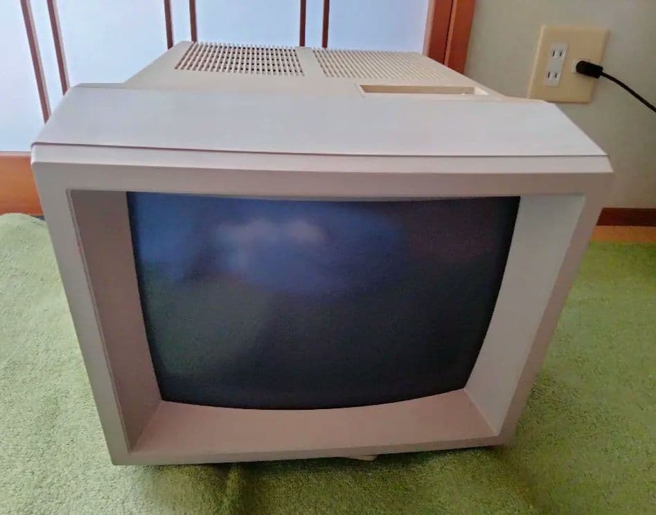 NEC PC-8801mkⅡSR デスクトップ コンピュータ 本体（ジャンク品）