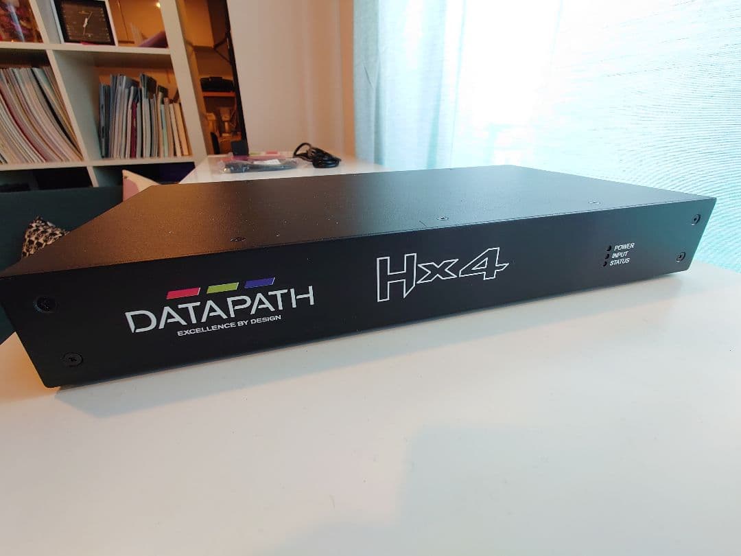 Datapath Hx4 ディスプレイコントローラ