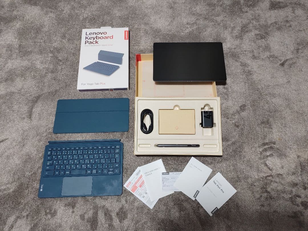 Lenovo Yoga Tab Plus + キーボードセット